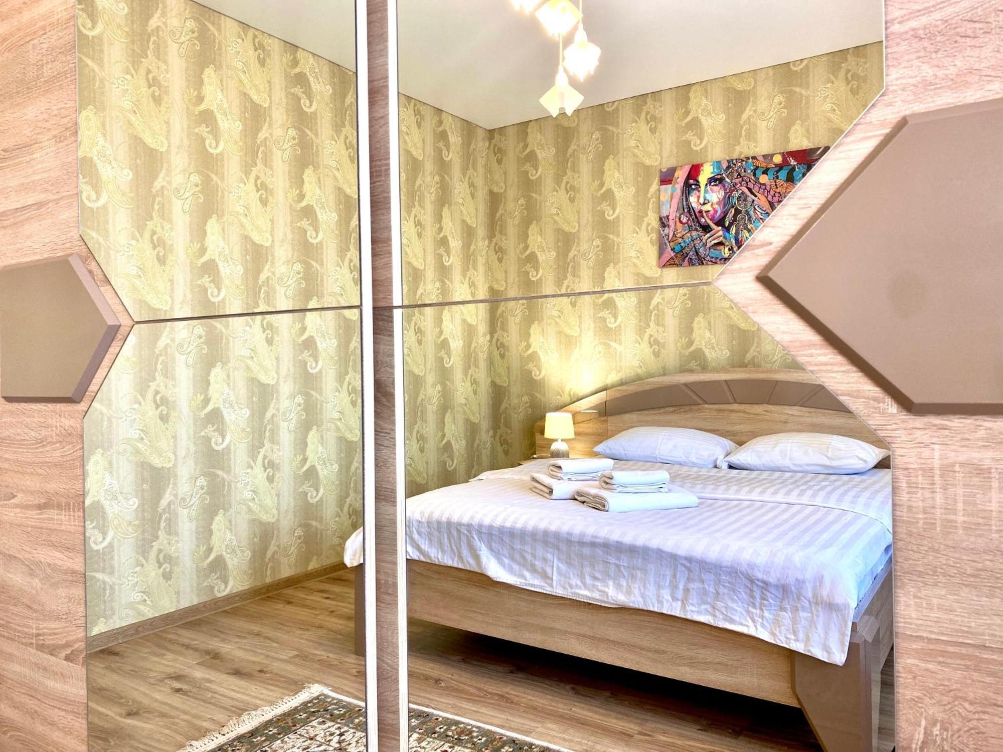 Apartpoltava Новий Будинок, В Самому Центрі 2-Окремі Кімнати, Панорамний Балкон Exteriér fotografie