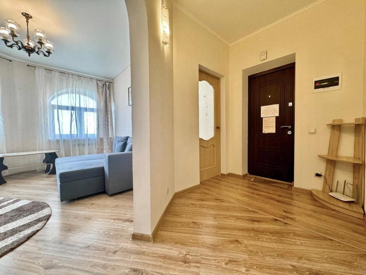 Apartpoltava Новий Будинок, В Самому Центрі 2-Окремі Кімнати, Панорамний Балкон Exteriér fotografie
