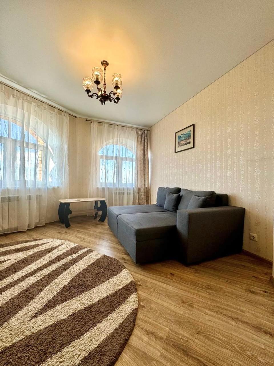 Apartpoltava Новий Будинок, В Самому Центрі 2-Окремі Кімнати, Панорамний Балкон Exteriér fotografie